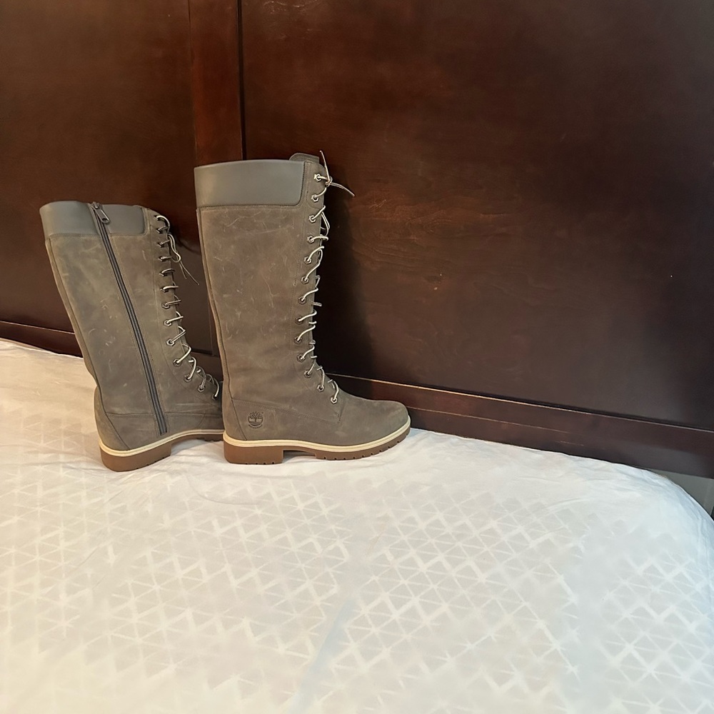 Grey Timberland